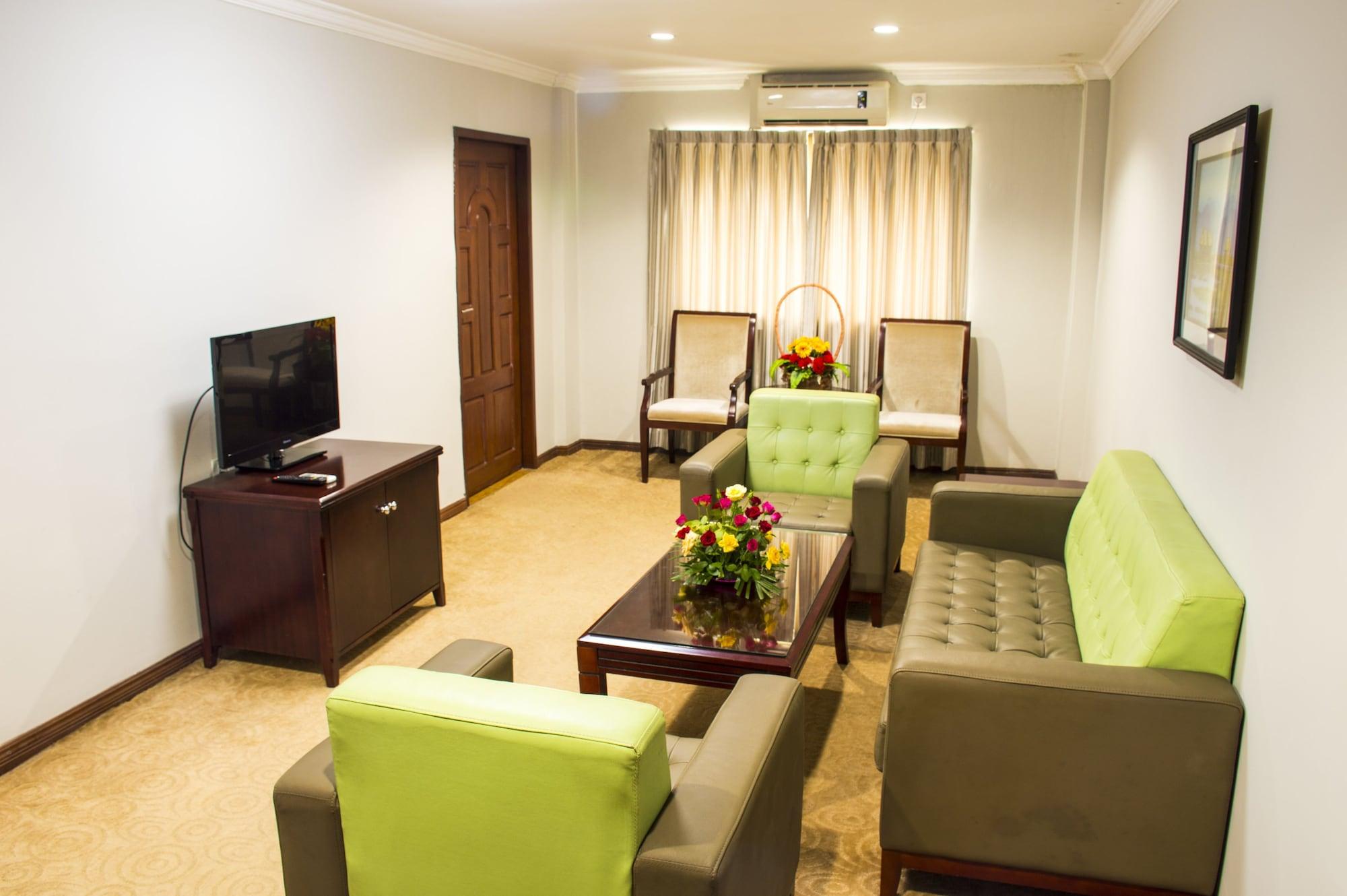Green Leaf Hotel Yangon Exterior photo