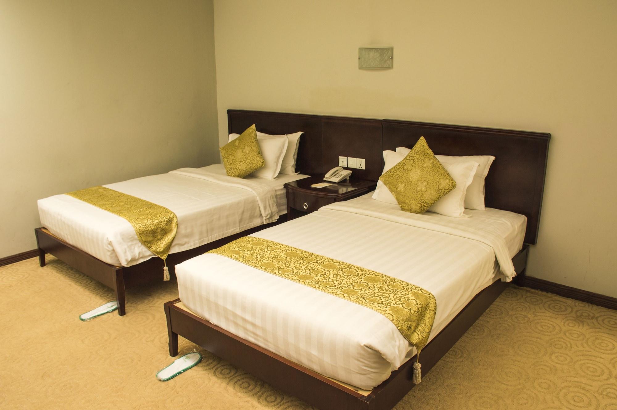 Green Leaf Hotel Yangon Exterior photo
