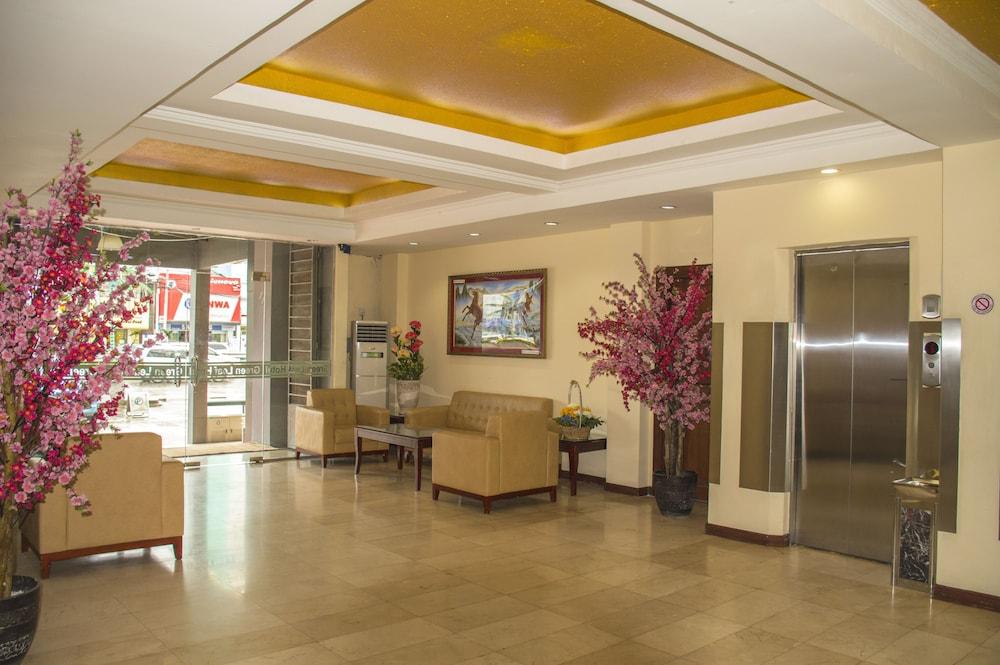 Green Leaf Hotel Yangon Exterior photo